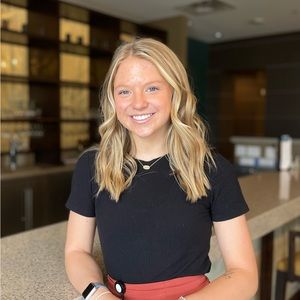 Meet your Posher, Breanna